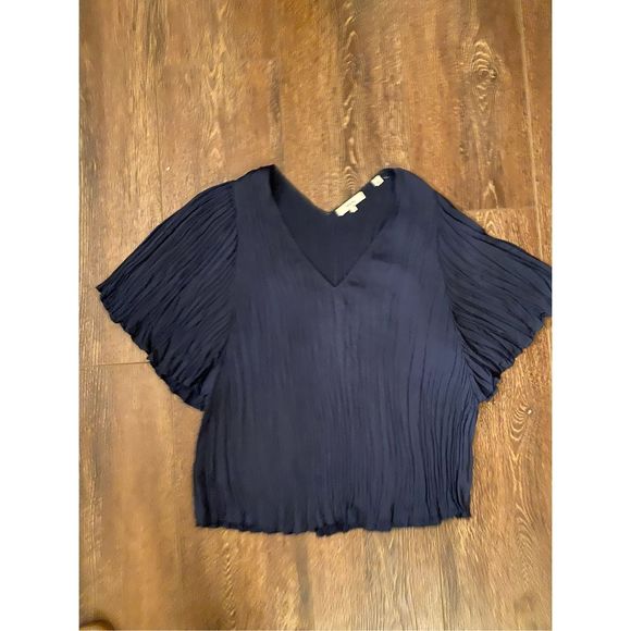 VINCE Flutter Sleeve Crushed Satin Top In Coastal, Navy Blue, Sz Large, MP $295 - Picture 2 of 13
